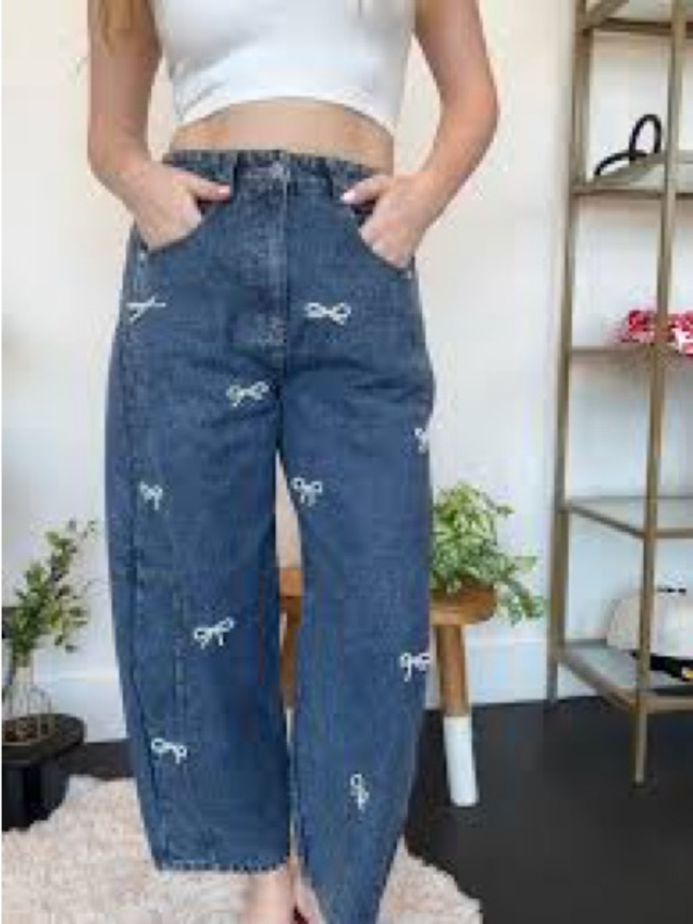 Jodifl Dark Blue Wide-Leg Jeans with White Bow Embroidery